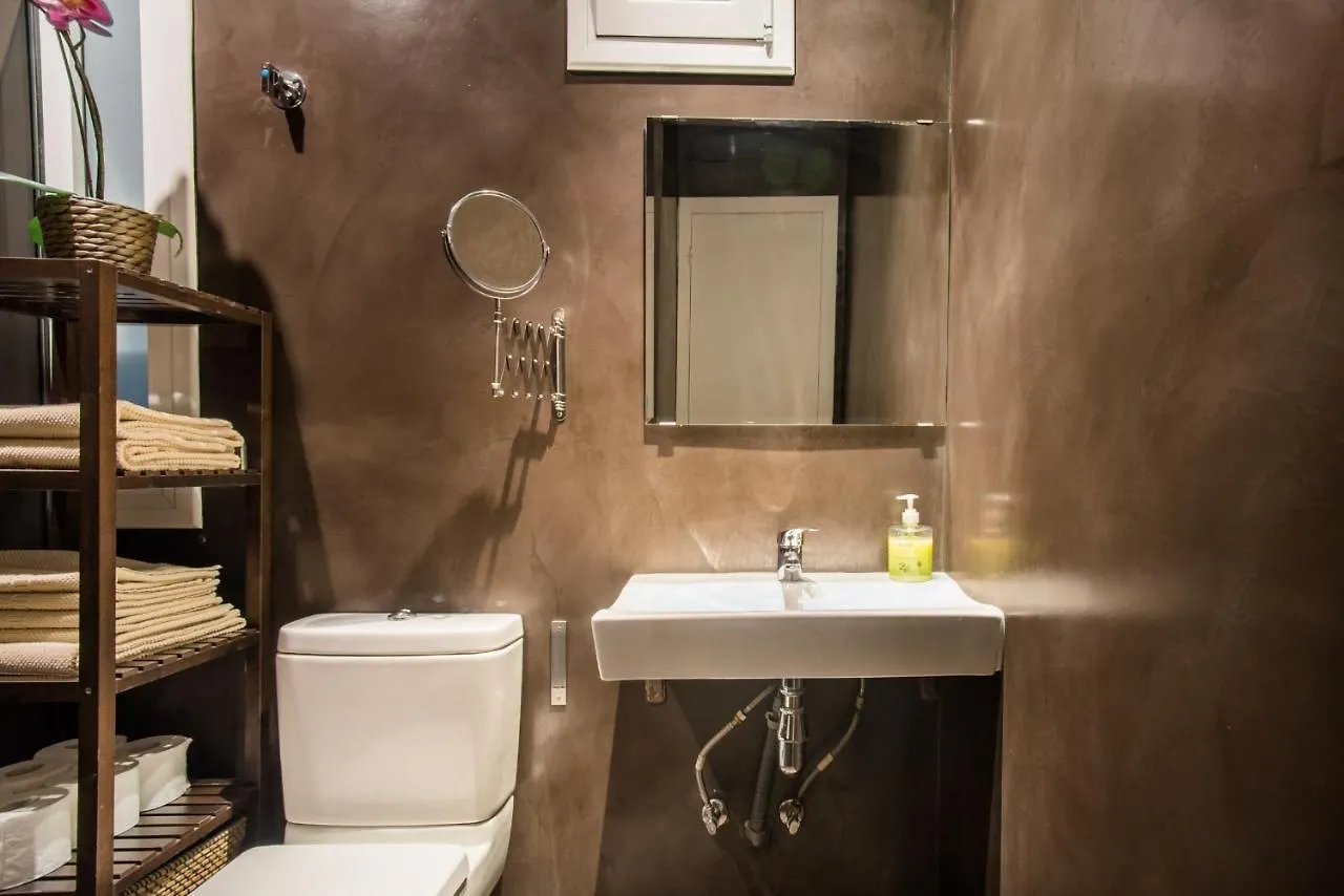 Modernism And Comfort In A Strategic Location Barcelona
